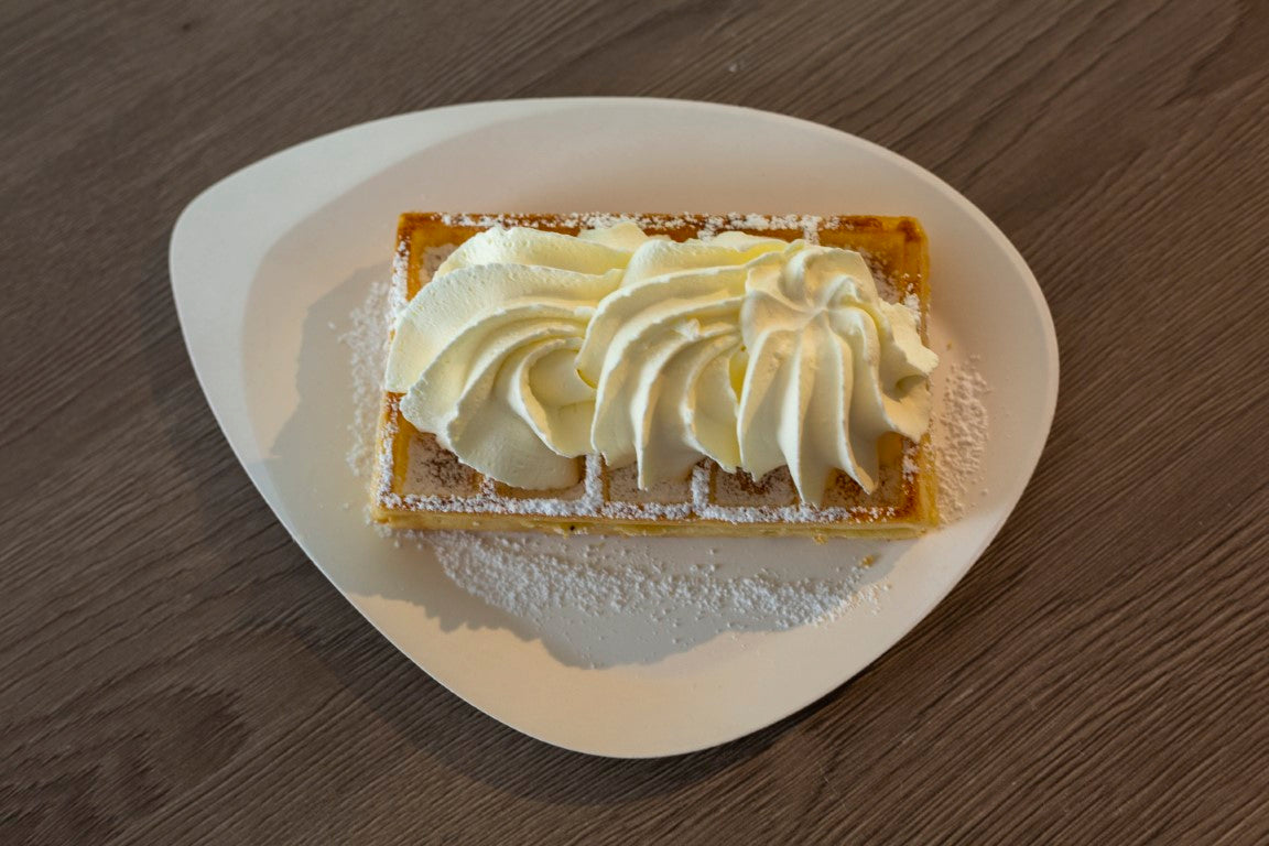 Dikkies Cremke - de lekkerste ijsjes in de buurt van Beerse met ijscoupes voor jong en oud. Ook honden welkom. Wandelaars kunnen bij Dikkies genieten van ijscrème, sangria's, appelgebak, warme wafels, wijnen, bieren, frisdranken en cocktails. Ook ijstaarten op bestelling beschikbaar. Of huur onze ijskar voor uw event!
